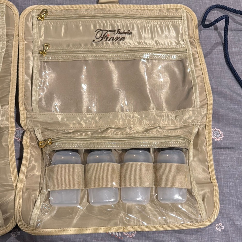 2 Travel and laundry bag